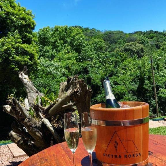 Pietra Rossa- Vale Dos Vinhedos Hotel Bento Gonçalves Buitenkant foto